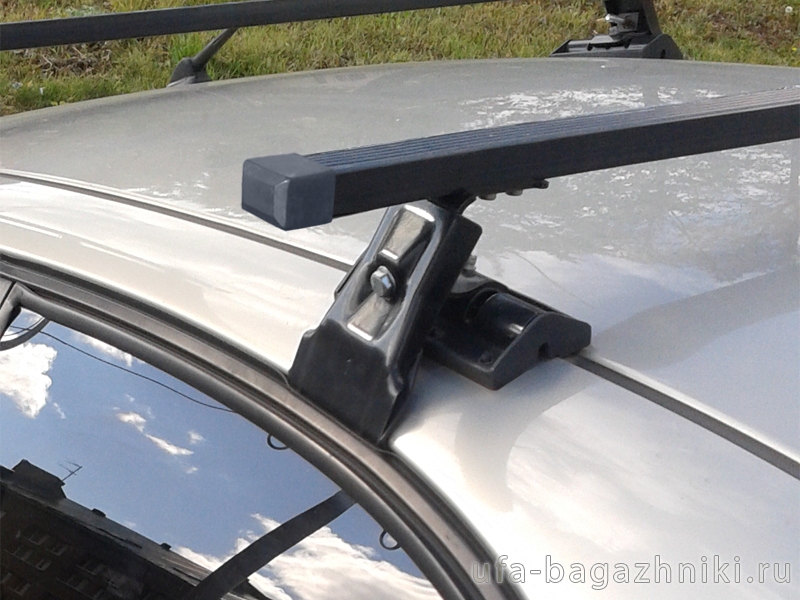 Универсальный багажник на крышу Chevrolet Lanos, Евродеталь, вид А, стальные прямоугольные дуги