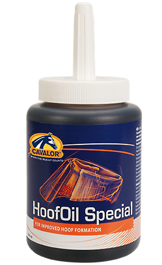 Масло Cavalor Hoof Oil Special для копыт 500 мл. и 3 л.