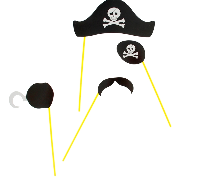 Пиратская фотобутафория Капитан