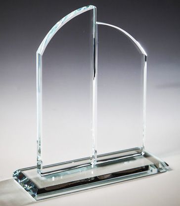 Награда из стекла  (17см, нанесение  включено в стоимость)