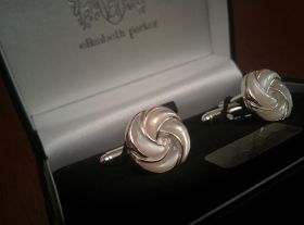 Серебряные английские запонки с перламутром "Серебрянный Узел"  Solid Silver Knot - перламутр и серебро , 925 проба