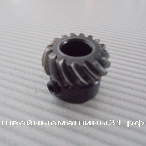 Шестерня косозубая привода челнока (JANOME с классическим челноком)      цена 400 руб.