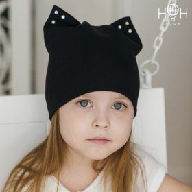 ШВ19-04021335 Шапка - кошка со стразами. Двухслойная шапка с ушками черный