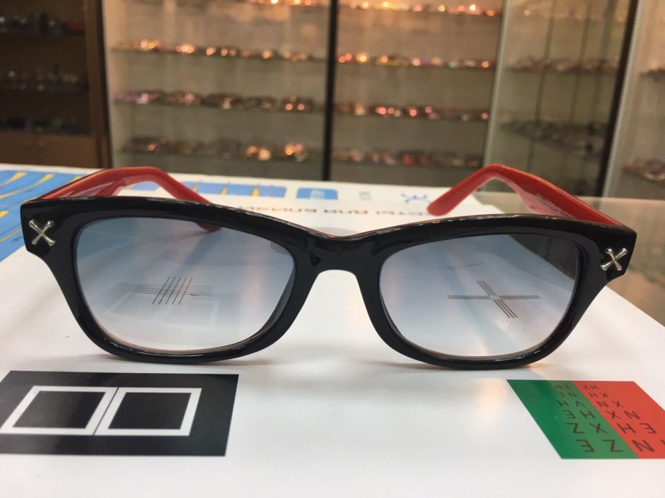 Готовые очки с медицинскими линзами Maksema J2081-5