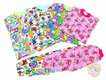Пижамы доступны в ассортименте с разными рисунками для мальчиков и девочек