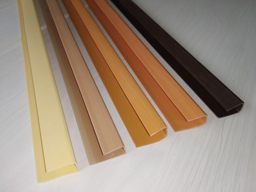Профиль для панелей ПВХ Апласт(стартовый/финишный) Цвет: шоколад  10мм*3м