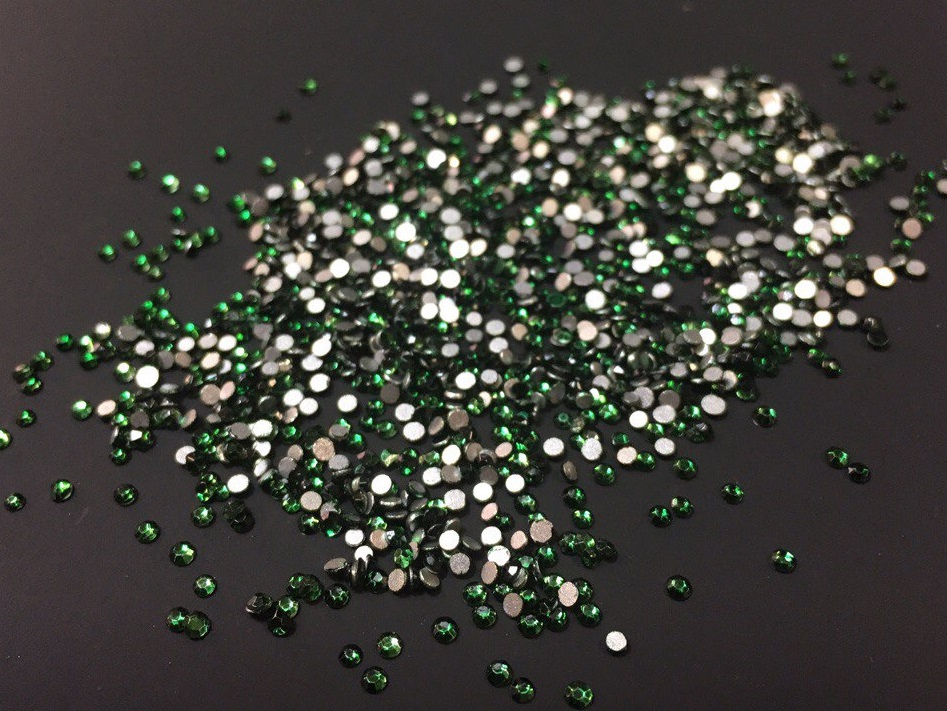 Стразы SS4 стекло (Emerald) 800шт.
