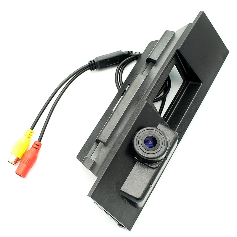 Камера заднего вида Форд Мондео 5 в ручку багажника