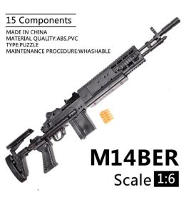 Сборная модель винтовки M14 BER  1:6