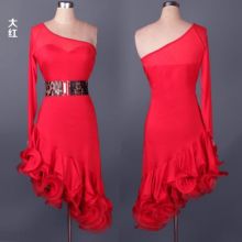 Платье для латинских танцев с воланами красное