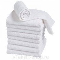 Гладкокрашеное полотенце белое 50х70