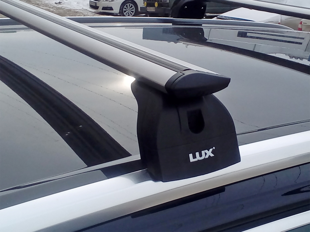 Багажник на крышу Audi Q7 (2015-...), Lux, крыловидные дуги