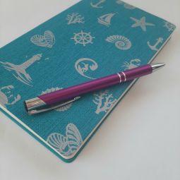 фиолетовые металлические ручки