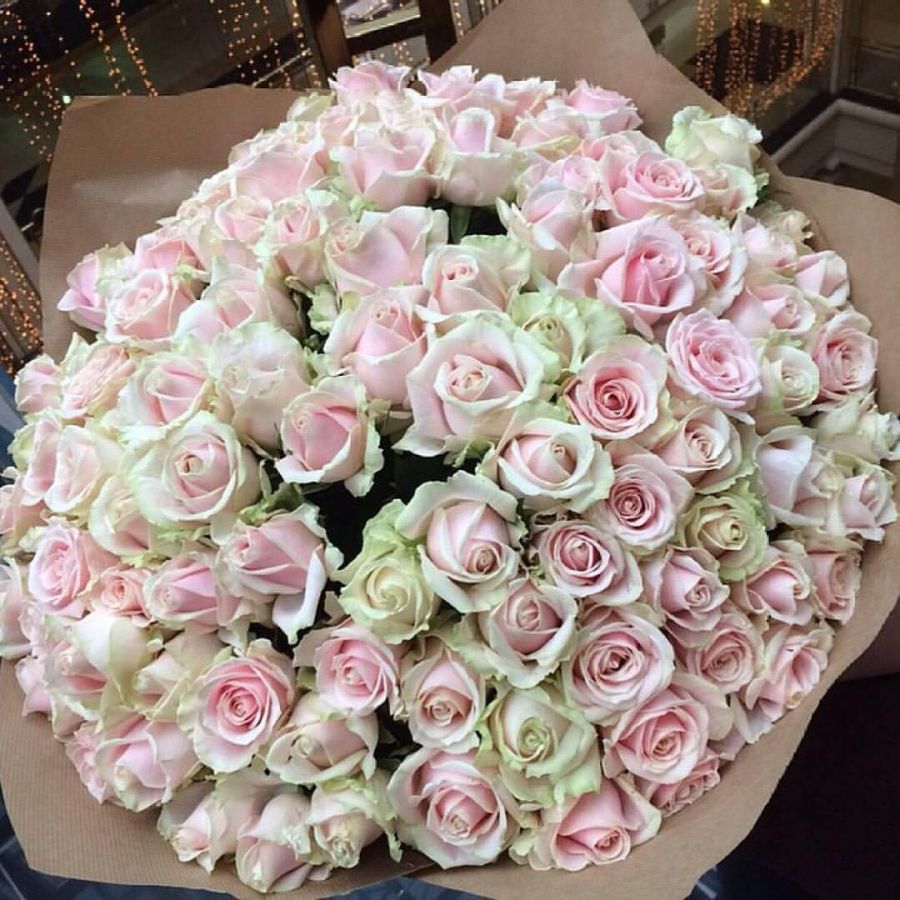 букет розовых роз реальное фото
