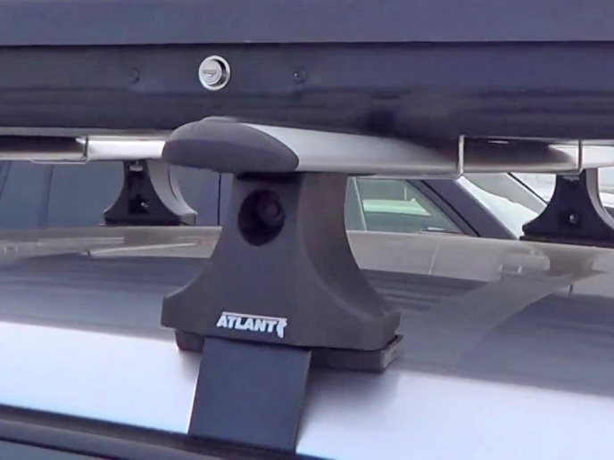 Багажник на крышу на Volkswagen Golf Plus, Атлант, крыловидные дуги