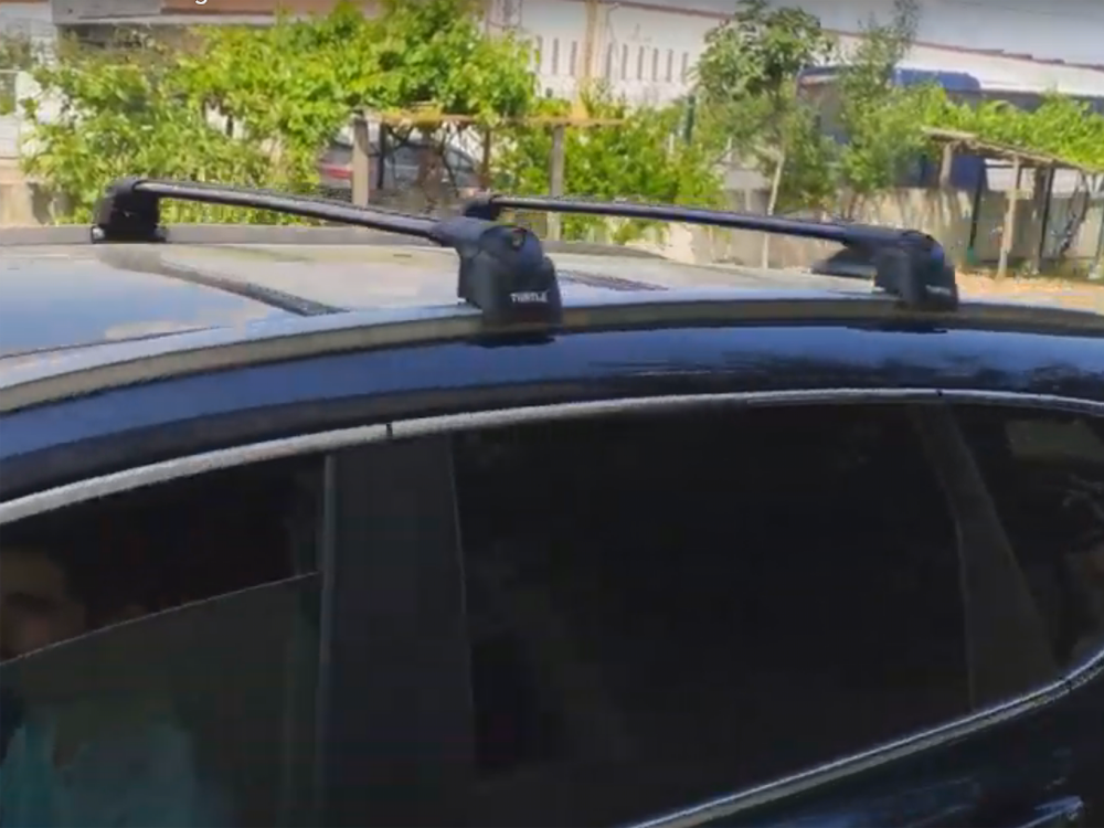 Багажник на Honda CR-V 2012-17 / 2019-..., Turtle Air 3, аэродинамические дуги (черный цвет)