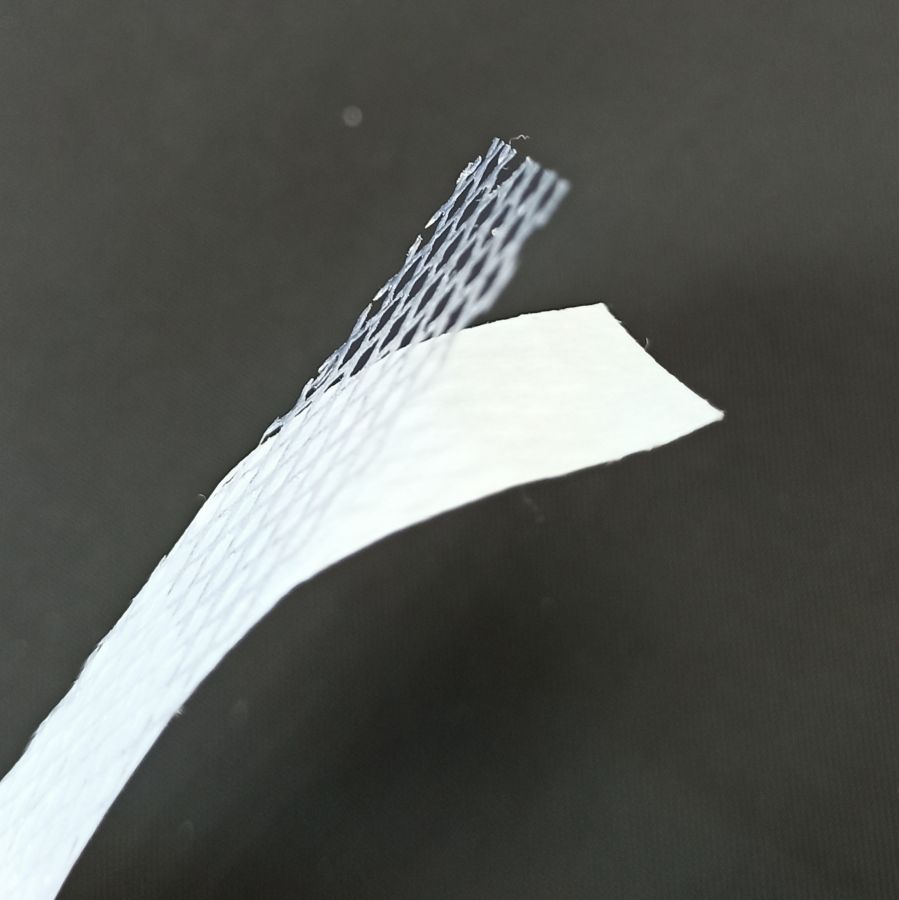 Кромка клеевая на бумажной основе, СК15, ширина 1,5 см, прозрачная, за 1 м.