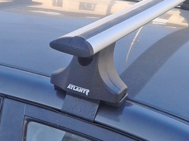 Багажник на крышу Ford Focus 1, Атлант, крыловидные дуги