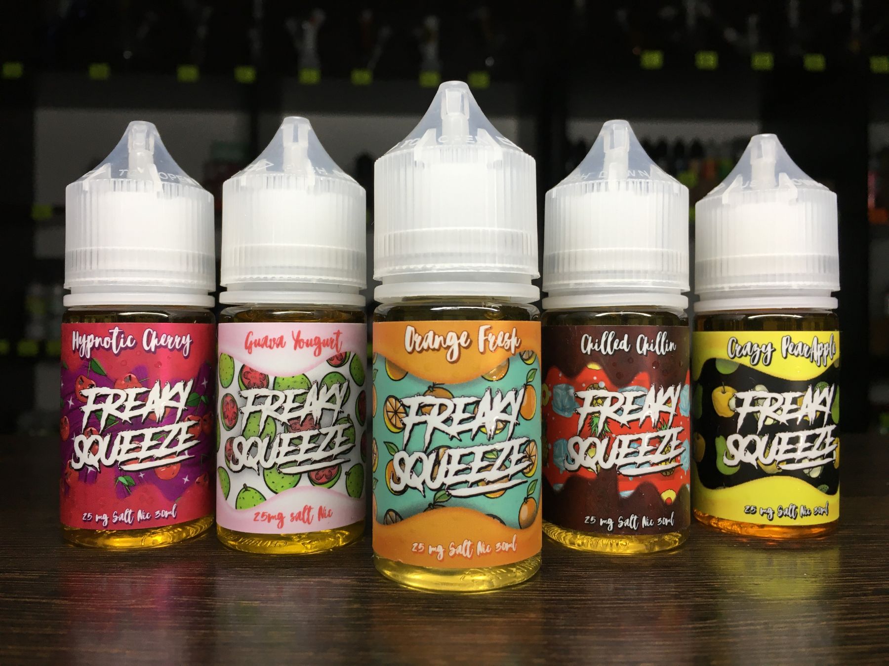 Смокпак. Freaky Squeeze Salt 30 мл. Жидкость Freaky Squeeze Salt - Crazy Pear Apple. Жижа Хотлайн. Жидкость для вейпа Freaky Squeeze.