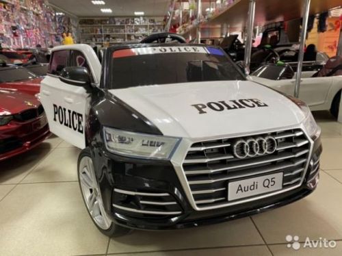 Электромобиль Audi Q5 Police