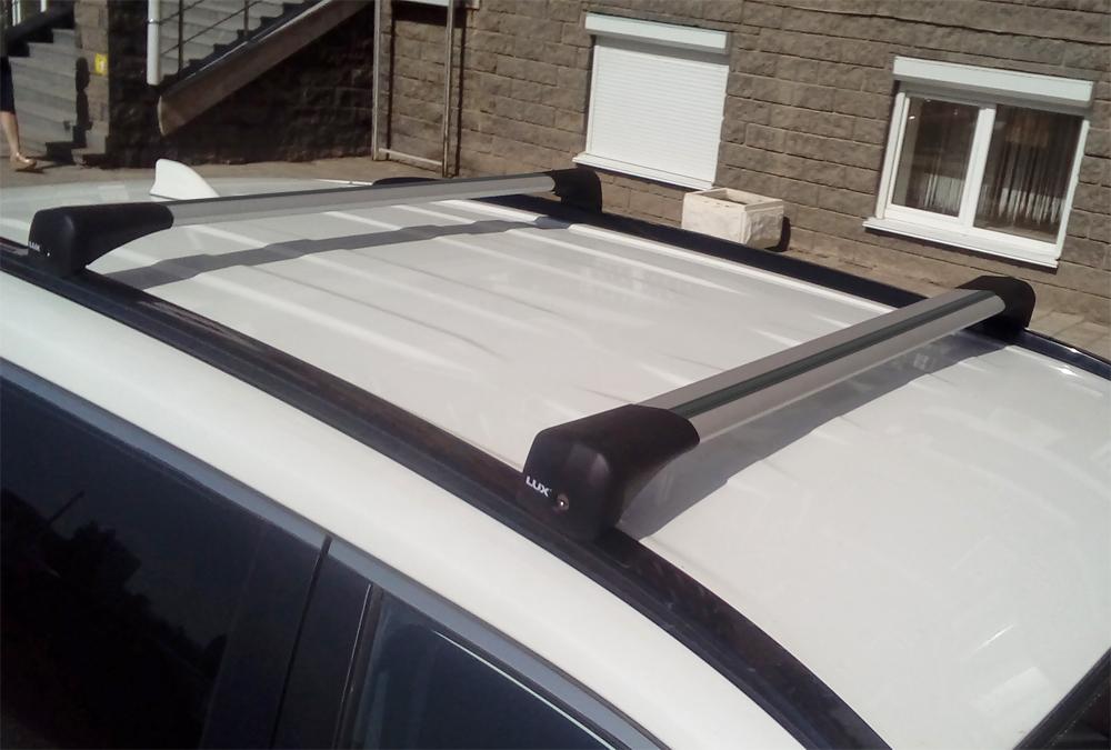 Багажник на крышу Nissan Murano Z52, 2014-..., Lux Bridge, крыловидные дуги (серебристый цвет)