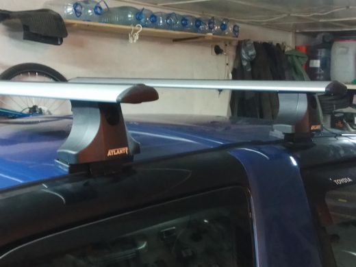 Багажник на крышу Toyota RAV4 1994-2000, Атлант, крыловидные аэродуги