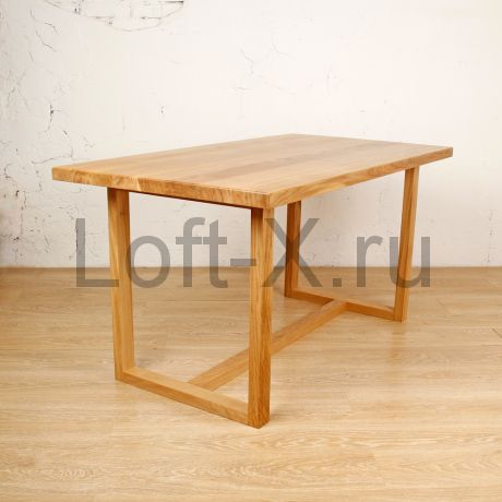 Обеденный стол "Дизайн О" из массива дуба