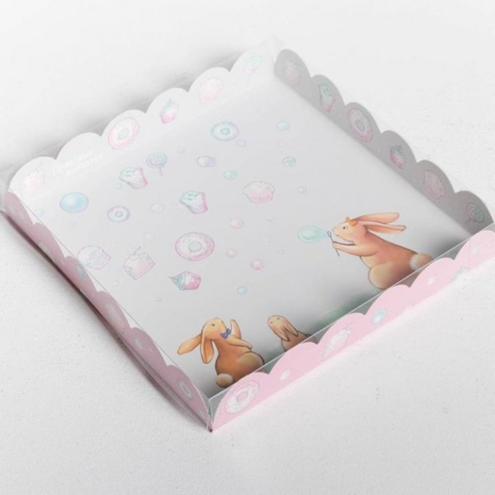 Коробка для кондитерских изделий с PVC-крышкой «Приятных моментов», 21 × 21 × 3 см