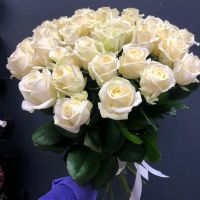 Белые розы 50 см (от 11шт.)