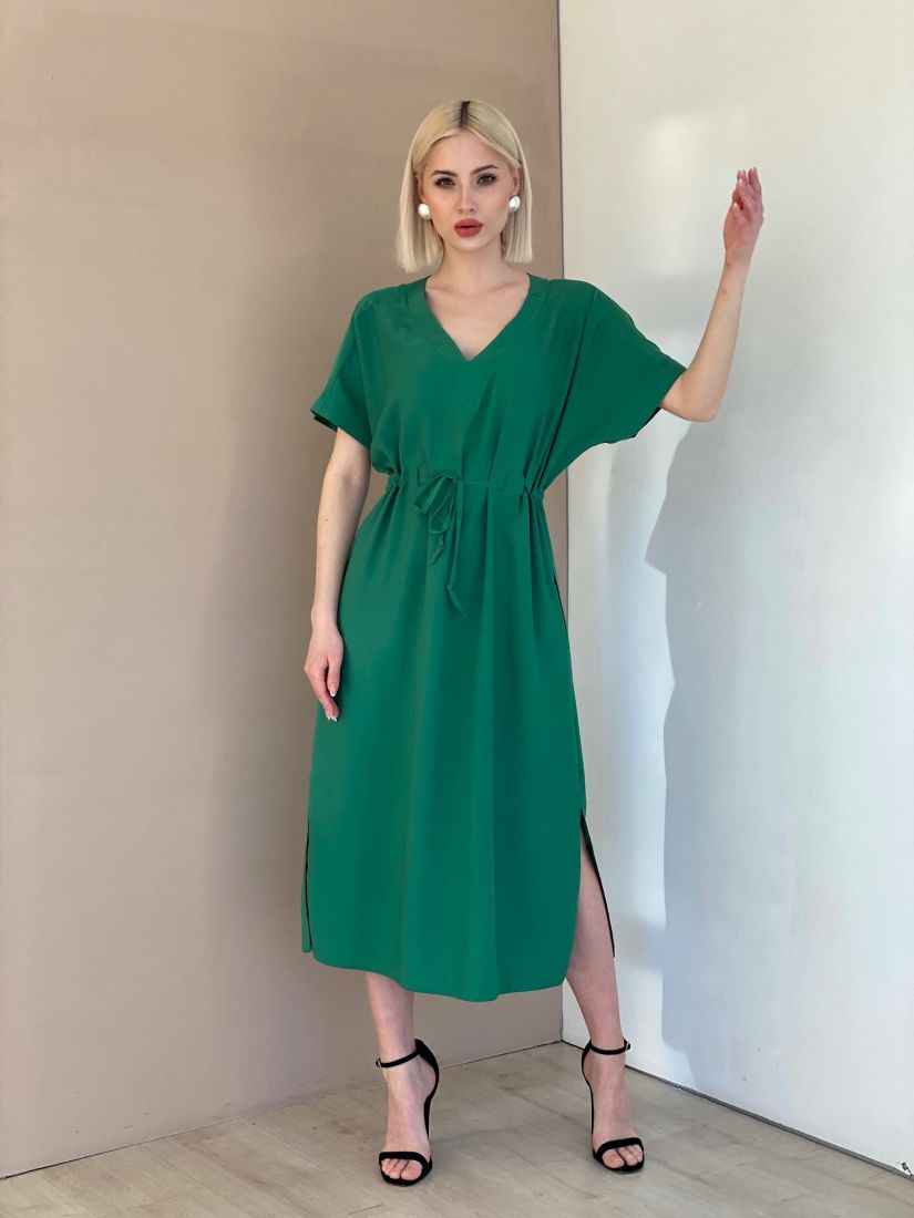 5814 Платье в стиле "оверсайз" с кулиской зелёное