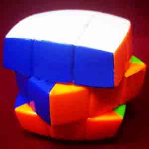 Кубик Рубика вогнутый