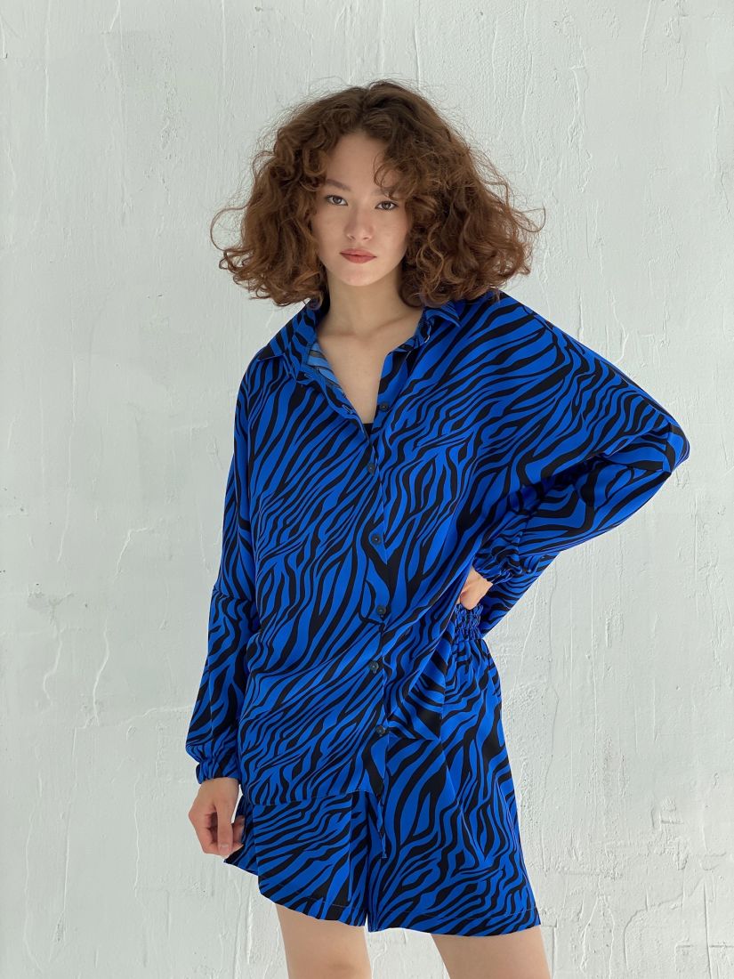 20599 Костюм в пижамном стиле с шортами синий с принтом