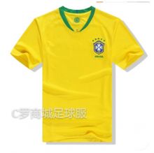Домашняя игровая футболка сборной Бразилии по футболу на чемпионат мира 2018 года