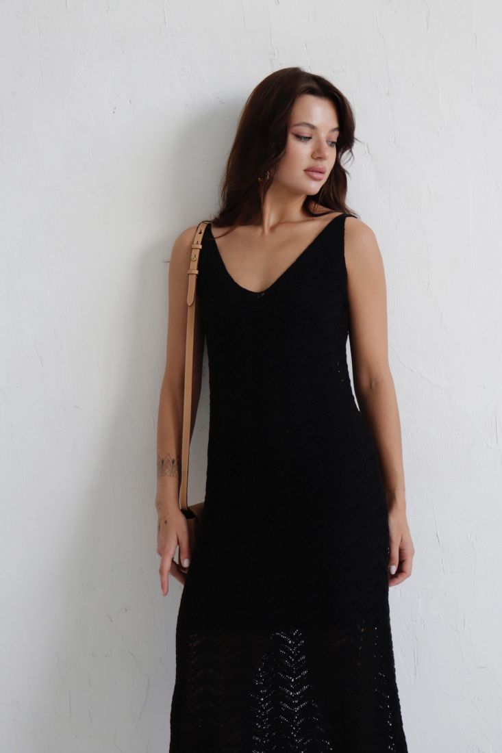 10181 Ажурное вязаное платье чёрное