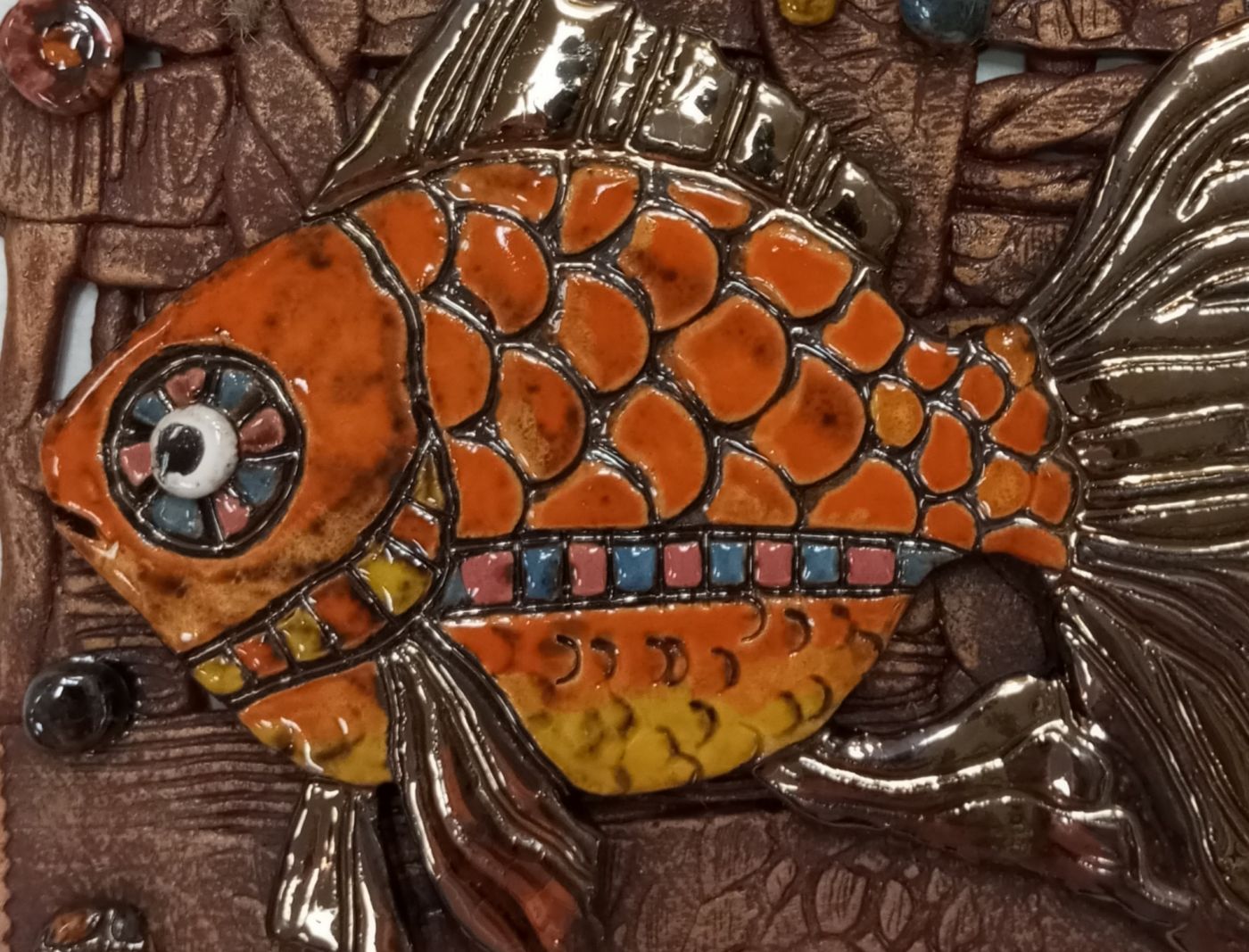 Керамическое панно "Золотая рыбка".