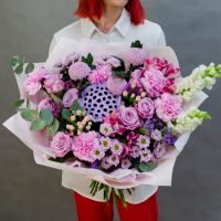 Букет с розами и хризантемой "Фиолетовая фантазия"