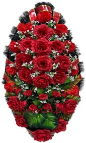 Фото Ритуальный венок из искусственных цветов - Классика #36 красный из гвоздик, роз и гипсофила.