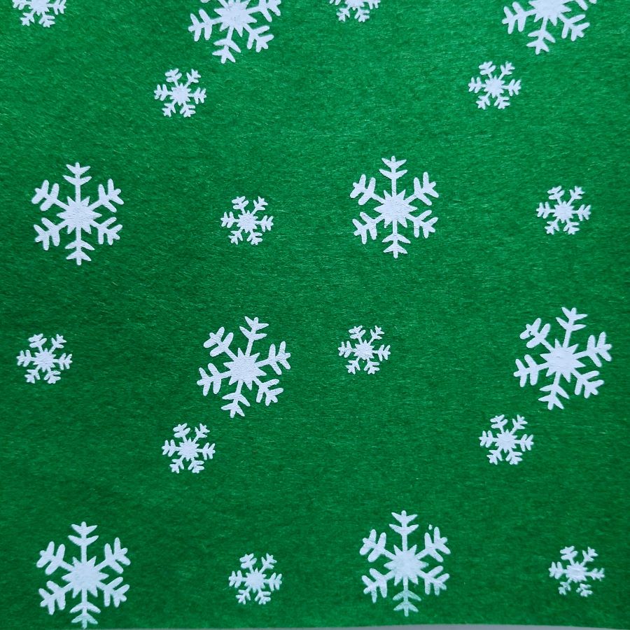 Фетр Снежинки 0,8 мм лист 210х250 мм, жесткий Красный и Зеленый (ВА-00016192)