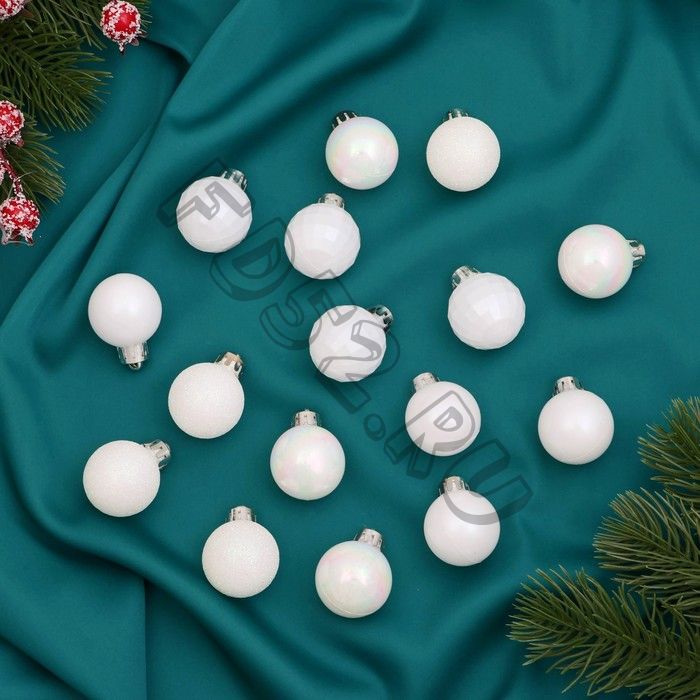Набор шаров пластик d-3 см, 16 шт "Перл" белый