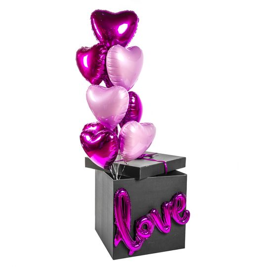 Коробка love с 10 фольгированными сердцами