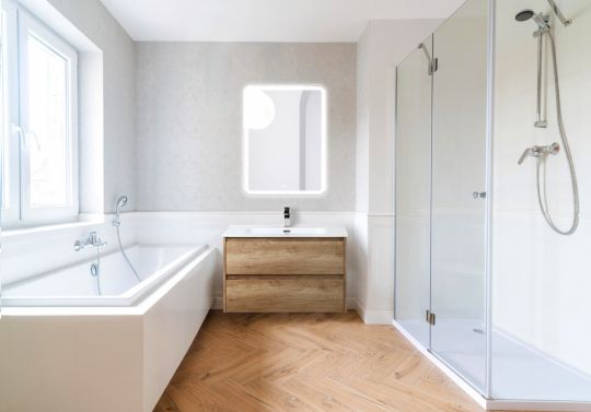 Зеркало для ванной комнаты BelBagno SPC-MAR-600-800-LED-TCH ФОТО
