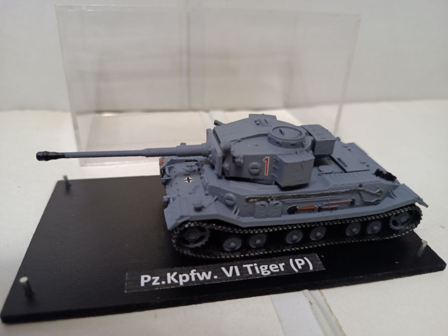 Pz.Kpfw. VI Tiger (P) «Тигр Порше» 1/72