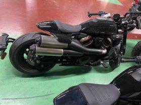 HARLEY-DAVIDSON SPORTSTER-S